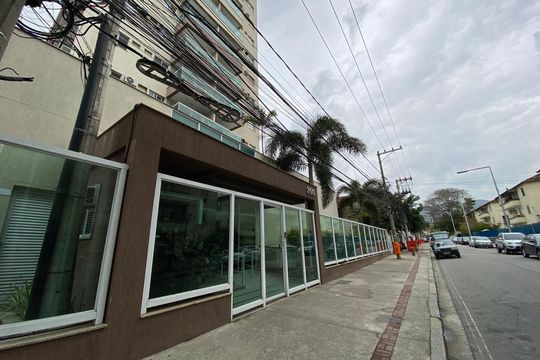 Fachada de apartamento à venda com 2 quartos, 54m² em Engenho de Dentro, Rio de Janeiro