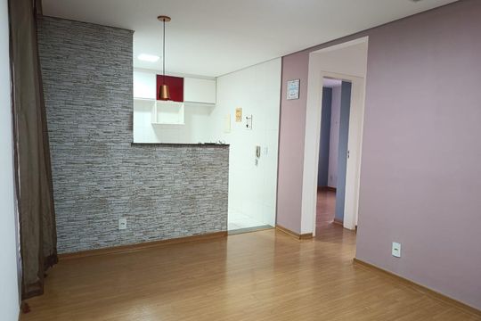Sala  de apartamento à venda com 2 quartos, 45m² em Chácara Cotia, Contagem