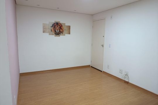 Sala  de apartamento à venda com 2 quartos, 45m² em Chácara Cotia, Contagem