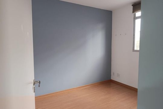 Quarto 2 de apartamento à venda com 2 quartos, 45m² em Chácara Cotia, Contagem