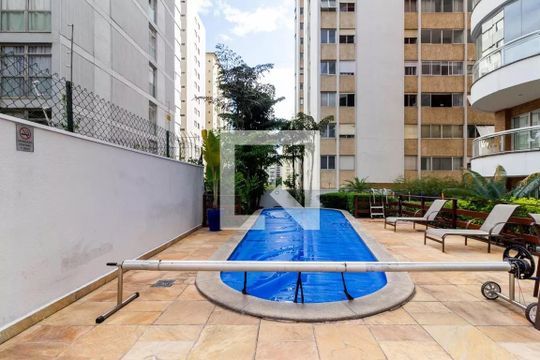 Área comum - Piscina de apartamento para alugar com 2 quartos, 123m² em Itaim Bibi, São Paulo