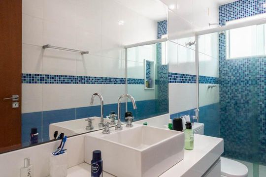 Banheiro Suíte 4 de casa à venda com 4 quartos, 250m² em Grajaú, Rio de Janeiro