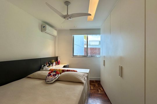 Quarto 1 de apartamento para alugar com 3 quartos, 70m² em Gávea, Rio de Janeiro