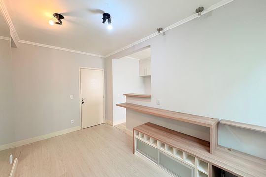 Sala de apartamento à venda com 2 quartos, 54m² em Recanto Quarto Centenario, Jundiaí