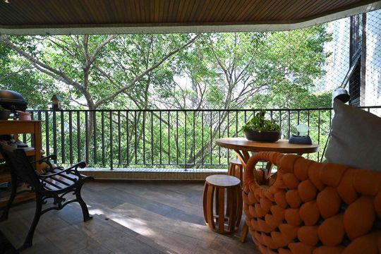 Varanda de apartamento para alugar com 4 quartos, 350m² em Vila Suzana, São Paulo