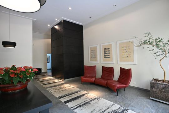 Hall Social de apartamento para alugar com 4 quartos, 350m² em Vila Suzana, São Paulo