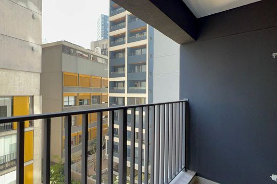 Varanda de kitnet/studio à venda com 1 quarto, 32m² em Sumarezinho, São Paulo