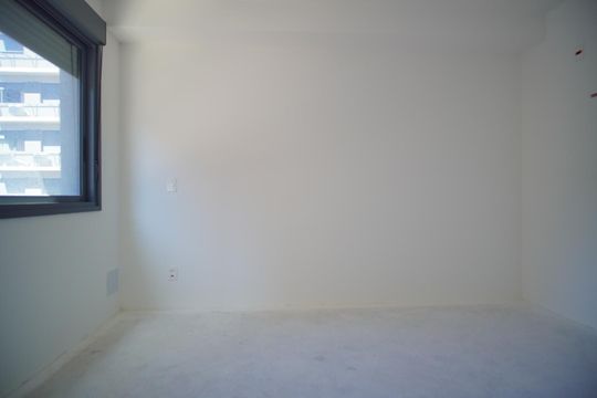 Studio de kitnet/studio à venda com 1 quarto, 24m² em Boa Vista, Porto Alegre