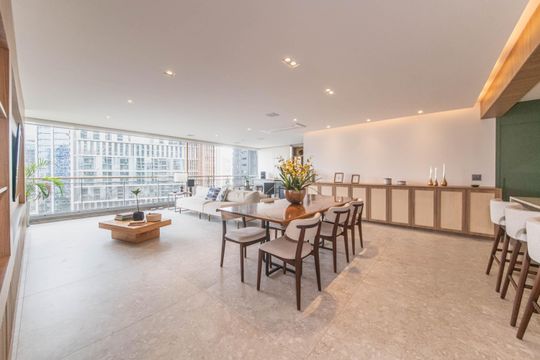 Sala de apartamento à venda com 3 quartos, 197m² em Jardim das Acacias, São Paulo