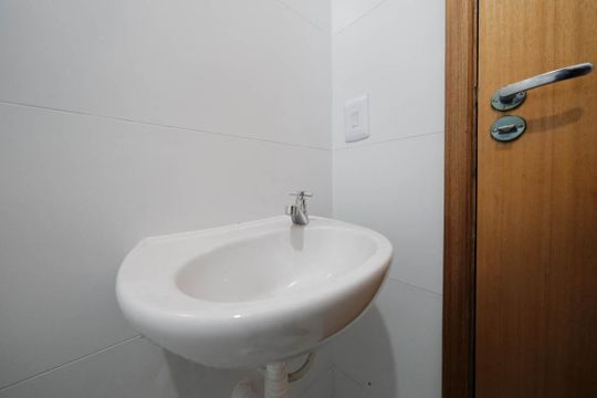 Banheiro de apartamento à venda com 2 quartos, 42m² em Jardim Belem, São Paulo