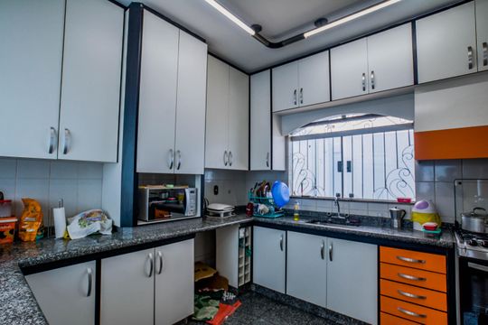 Cozinha de casa para alugar com 4 quartos, 401m² em Vila Cecilia Maria, Santo André