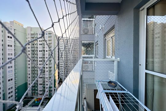 Varanda de apartamento à venda com 2 quartos, 44m² em Santo Cristo, Rio de Janeiro