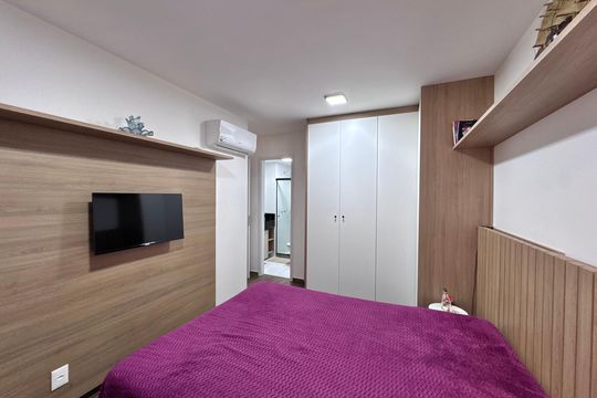 Suíte de apartamento à venda com 2 quartos, 80m² em Recreio dos Bandeirantes, Rio de Janeiro
