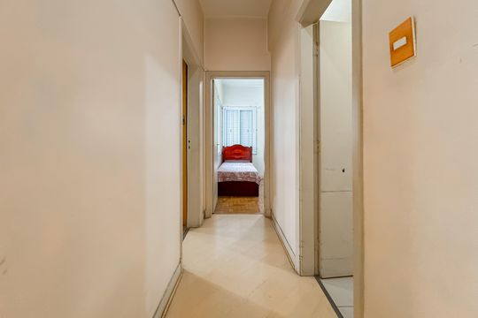Corredor de apartamento à venda com 2 quartos, 109m² em Vila Monumento, São Paulo