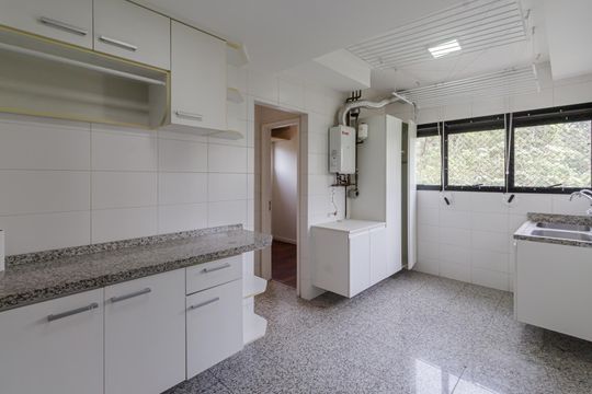 Área de Serviço de apartamento para alugar com 5 quartos, 500m² em Jardim Morumbi, São Paulo