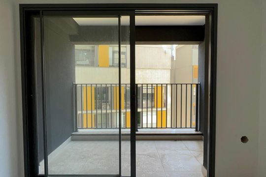 Varanda de kitnet/studio à venda com 1 quarto, 31m² em Sumarezinho, São Paulo