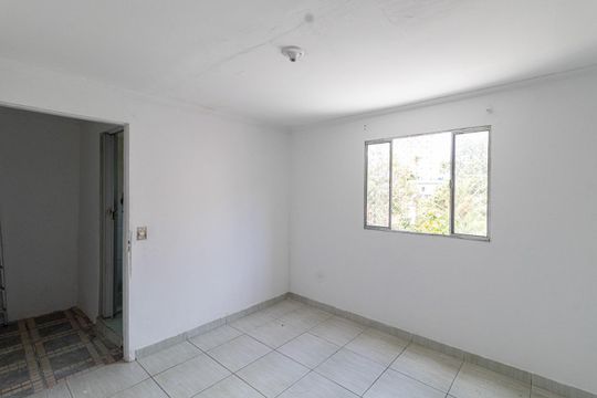 Quarto 3 de casa para alugar com 3 quartos, 168m² em Vila Campanela, São Paulo