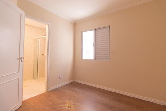 Suíte 4 de casa para alugar com 4 quartos, 145m² em Vila Mariana, São Paulo