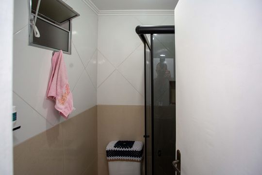 Lavabo de casa para alugar com 2 quartos, 140m² em Taboão, Diadema