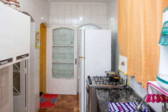 Cozinha de casa para alugar com 2 quartos, 140m² em Taboão, Diadema