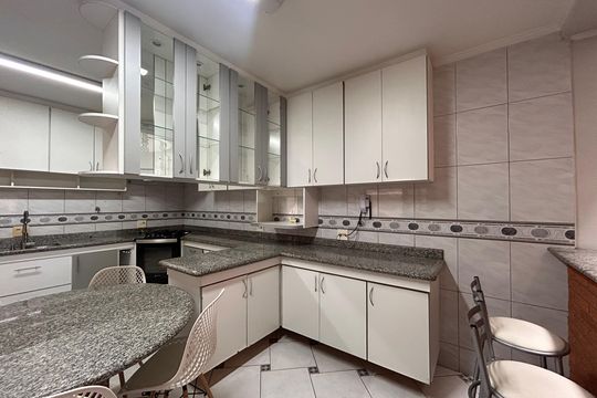 Cozinha de casa para alugar com 5 quartos, 350m² em Vila Arcadia, São Paulo