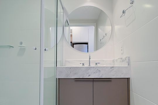 Banheiro de kitnet/studio para alugar com 1 quarto, 23m² em Vila Mariana, São Paulo