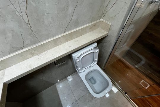 Banheiro de apartamento à venda com 3 quartos, 93m² em Parada Inglesa, São Paulo