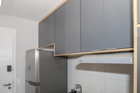 Cozinha de kitnet/studio para alugar com 1 quarto, 21m² em Pompeia, São Paulo