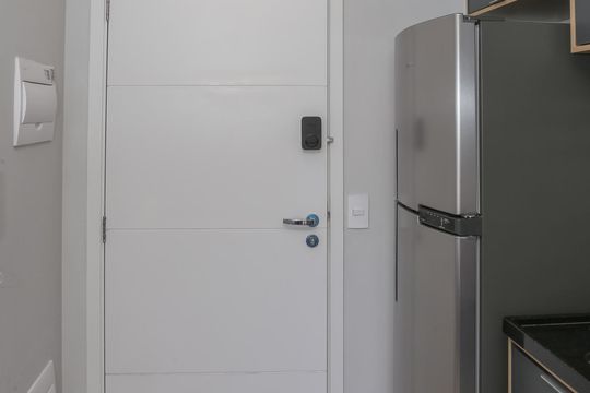 Entrada de kitnet/studio para alugar com 1 quarto, 21m² em Pompeia, São Paulo