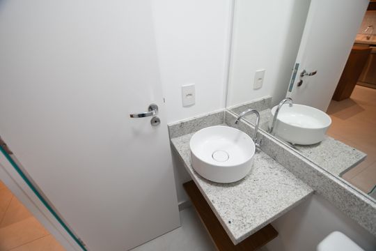 Lavabo de apartamento à venda com 1 quarto, 50m² em Nova Campinas, Campinas
