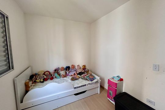 Quarto 1 de apartamento à venda com 2 quartos, 44m² em Jardim São Luis, Guarulhos