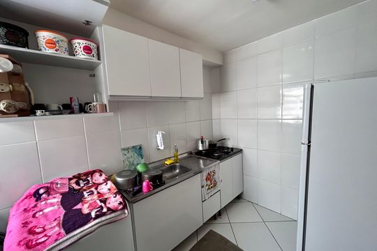 Cozinha e Área de Serviço de apartamento à venda com 2 quartos, 44m² em Jardim São Luis, Guarulhos