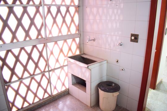 Área de Serviço de apartamento para alugar com 5 quartos, 360m² em Centro, Ribeirão Preto