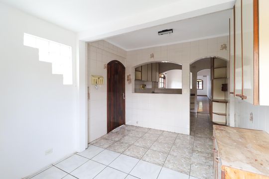 Área de Serviço de casa para alugar com 4 quartos, 225m² em Vila Irmaos Arnoni, São Paulo