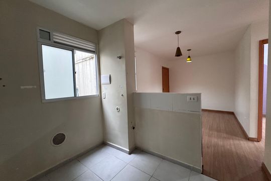 Cozinha de apartamento à venda com 2 quartos, 60m² em Feitoria, São Leopoldo