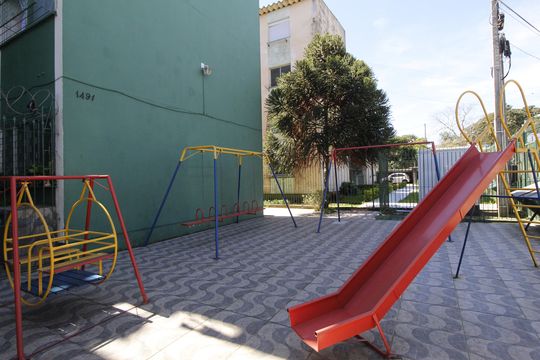 Área comum - Playground de apartamento à venda com 2 quartos, 52m² em Rubem Berta, Porto Alegre
