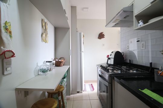 Cozinha de apartamento à venda com 2 quartos, 53m² em Nossa Senhora das Gracas, Canoas