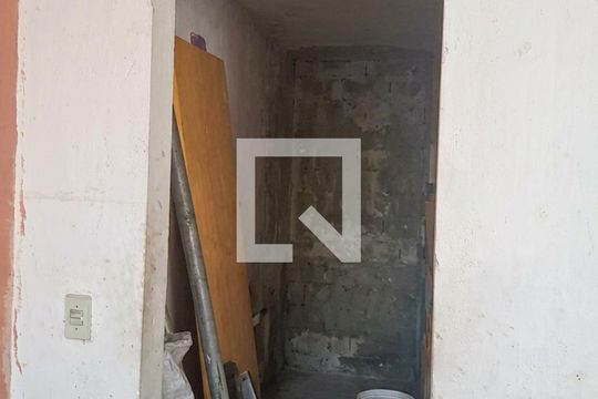 Casa à venda com 3 quartos, 254m² em Paraíso do Morumbi, São Paulo