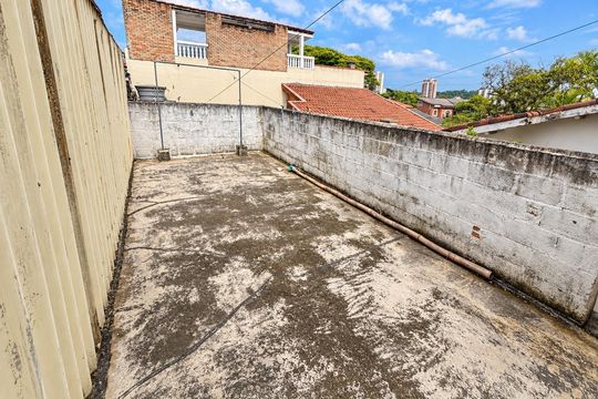 Casa à venda com 2 quartos, 65m² em Conjunto Residencial Butanta, São Paulo