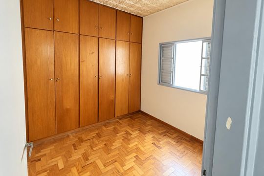 Casa à venda com 2 quartos, 65m² em Conjunto Residencial Butanta, São Paulo