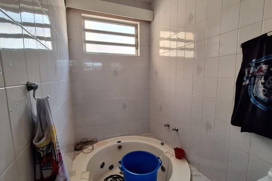 Casa à venda com 3 quartos, 185m² em Jardim São Paulo, São Paulo