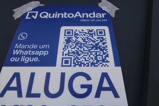Placa de casa para alugar com 4 quartos, 240m² em Interlagos, São Paulo