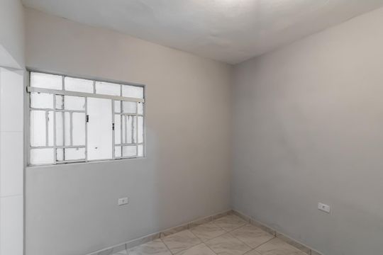 Studio de casa para alugar com 1 quarto, 40m² em Jardim Danfer, São Paulo