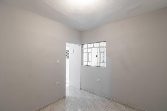 Casa para alugar com 1 quarto, 40m² em Jardim Danfer, São Paulo