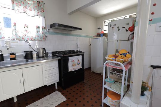 Cozinha de casa à venda com 5 quartos, 350m² em Vila Curuçá, Santo André
