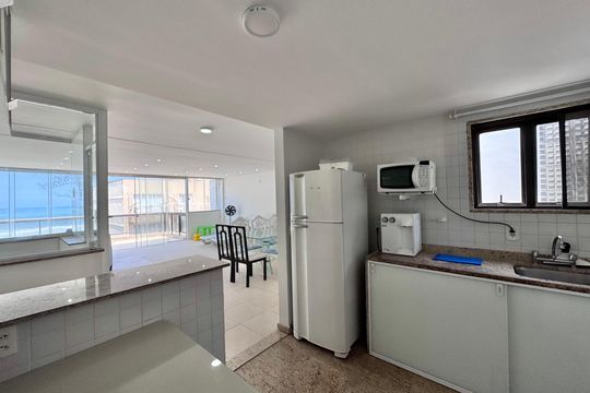 Cozinha de apartamento à venda com 3 quartos, 177m² em Recreio dos Bandeirantes, Rio de Janeiro