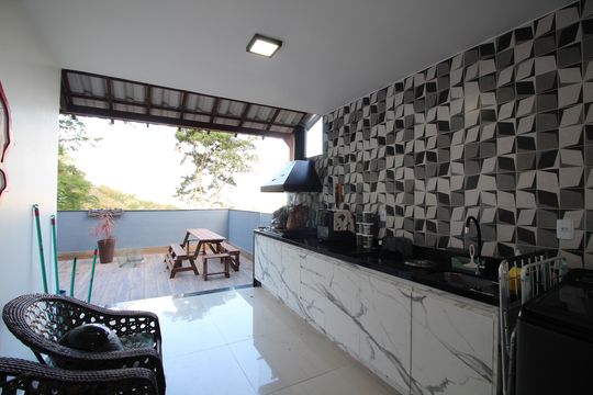 Churrasqueira de casa de condomínio à venda com 3 quartos, 150m² em Jacarepaguá, Rio de Janeiro