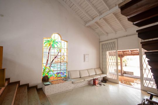 Casa de Condomínio para alugar com 3 quartos, 438m² em Jardim Ibiratiba, São Paulo