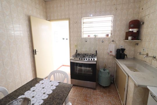 Cozinha de casa à venda com 2 quartos, 150m² em Bussocaba, Osasco
