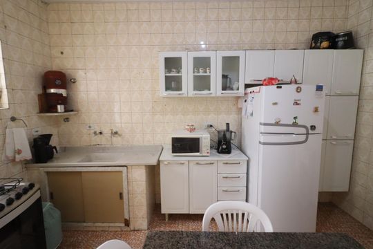 Cozinha de casa à venda com 2 quartos, 150m² em Bussocaba, Osasco